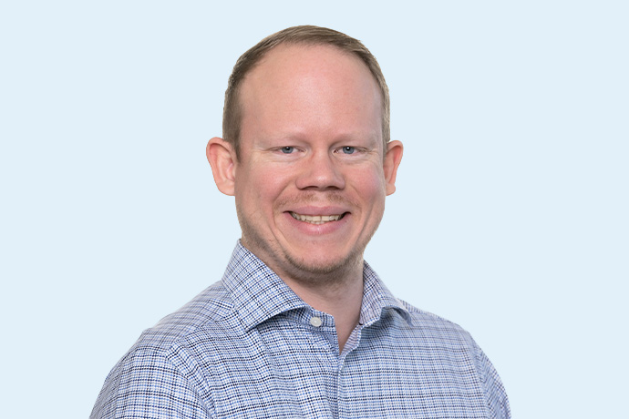 Patrik-R-690x460-2.jpg