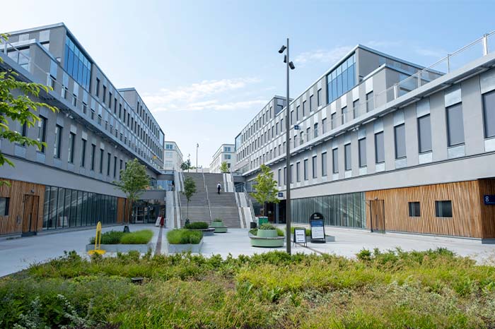 Skiss över Akademiska Hus i Uppsala