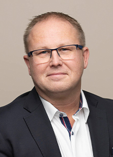 andreas-olofsson_2022-222x308px-1.jpg
