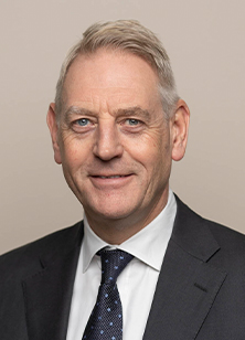 lars-korduner_2022-222x308px.jpg