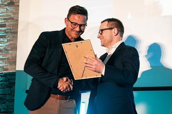 Morten Nieman, avdelningschef Fire & Security och vd Mattias Johansson, Bravida
